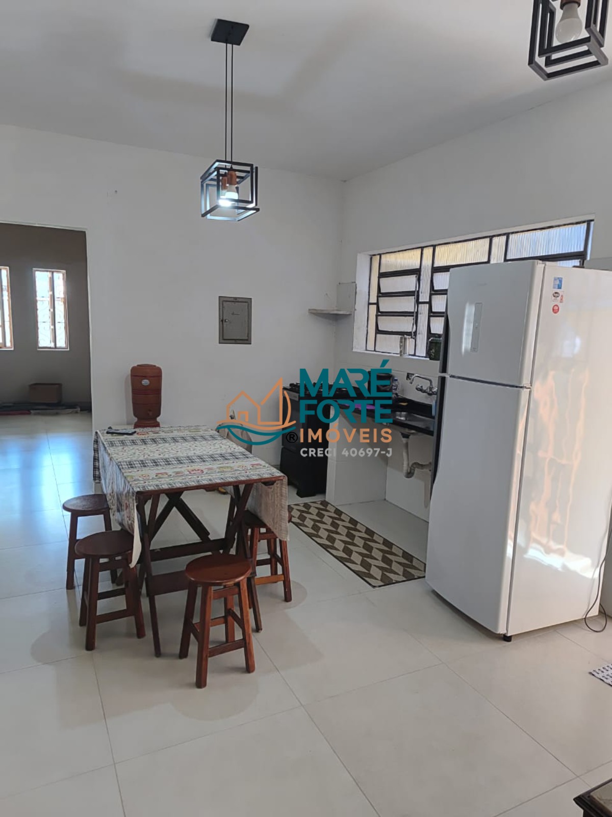 Casa à venda com 3 quartos, 191m² - Foto 5