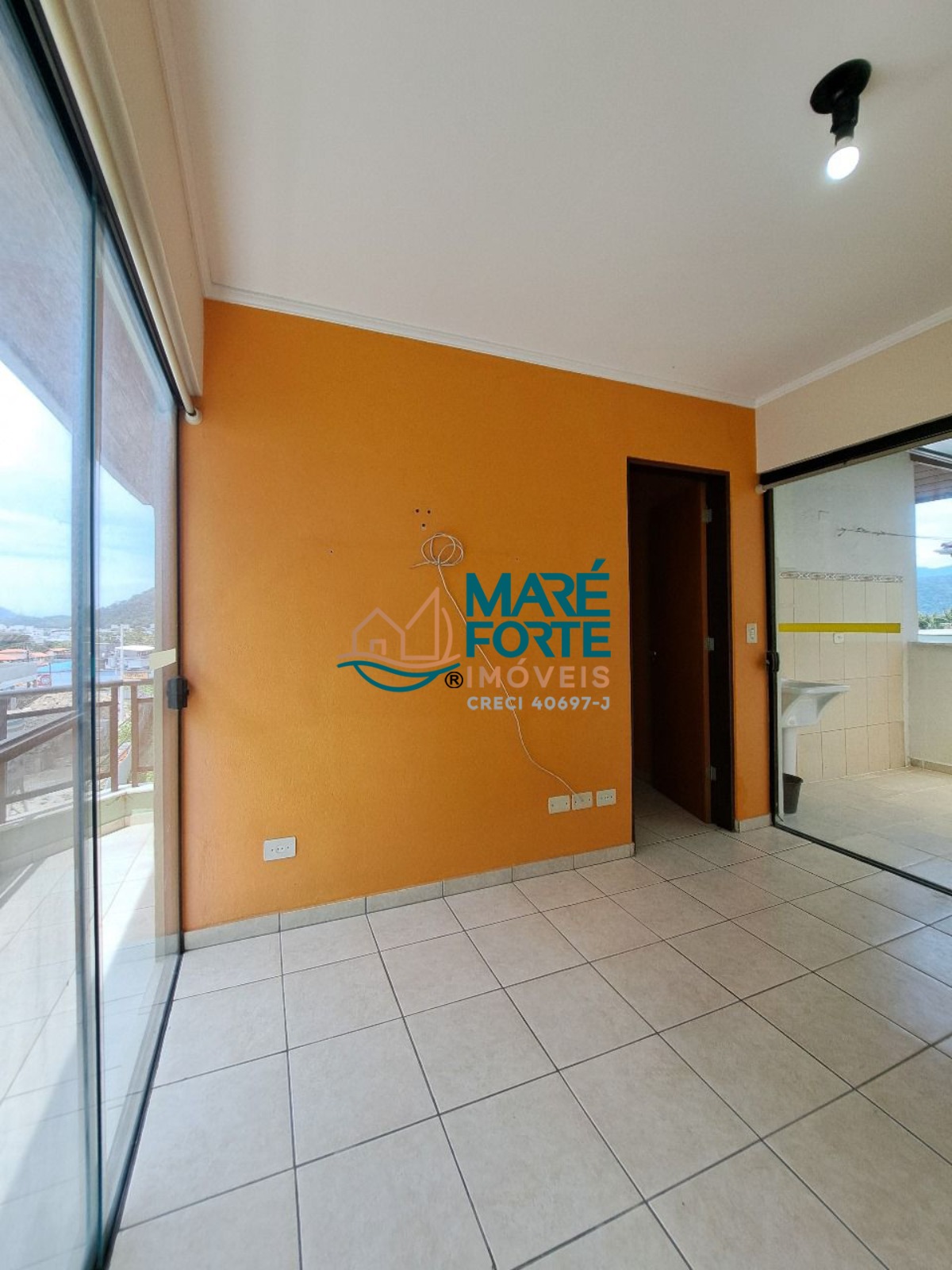 Cobertura à venda com 2 quartos, 100m² - Foto 3
