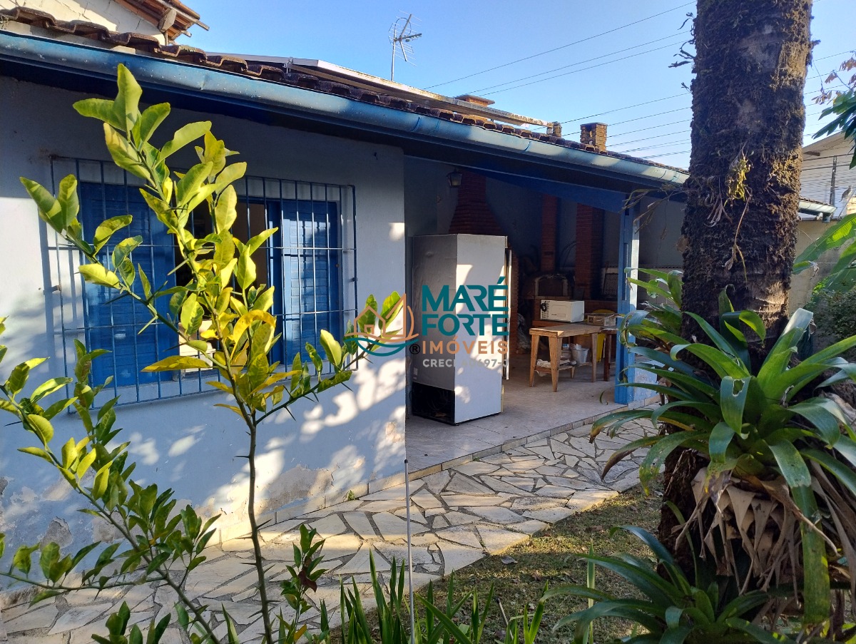 Casa, 3 quartos, 221 m² - Foto 4