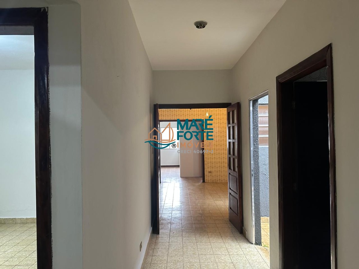 Casa, 3 quartos, 131 m² - Foto 2