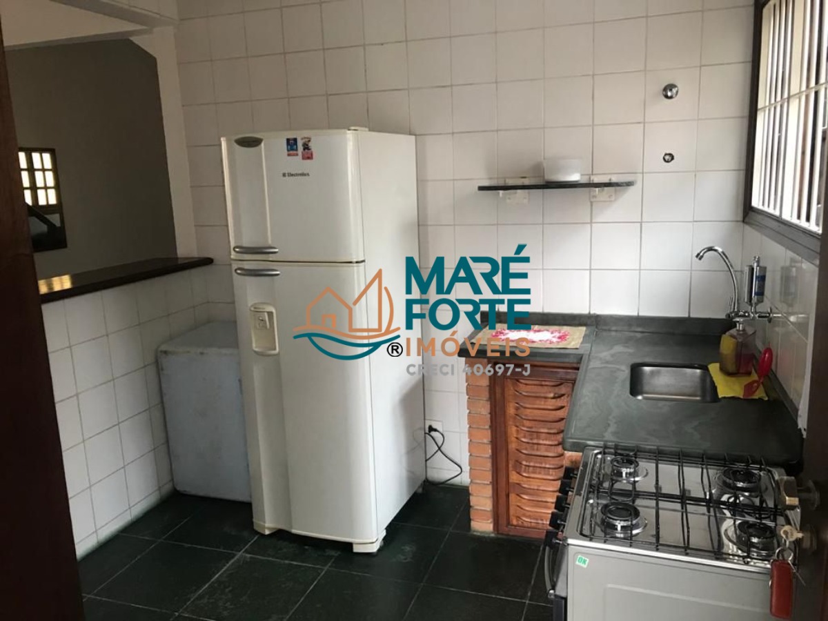 Casa à venda com 4 quartos, 193m² - Foto 4