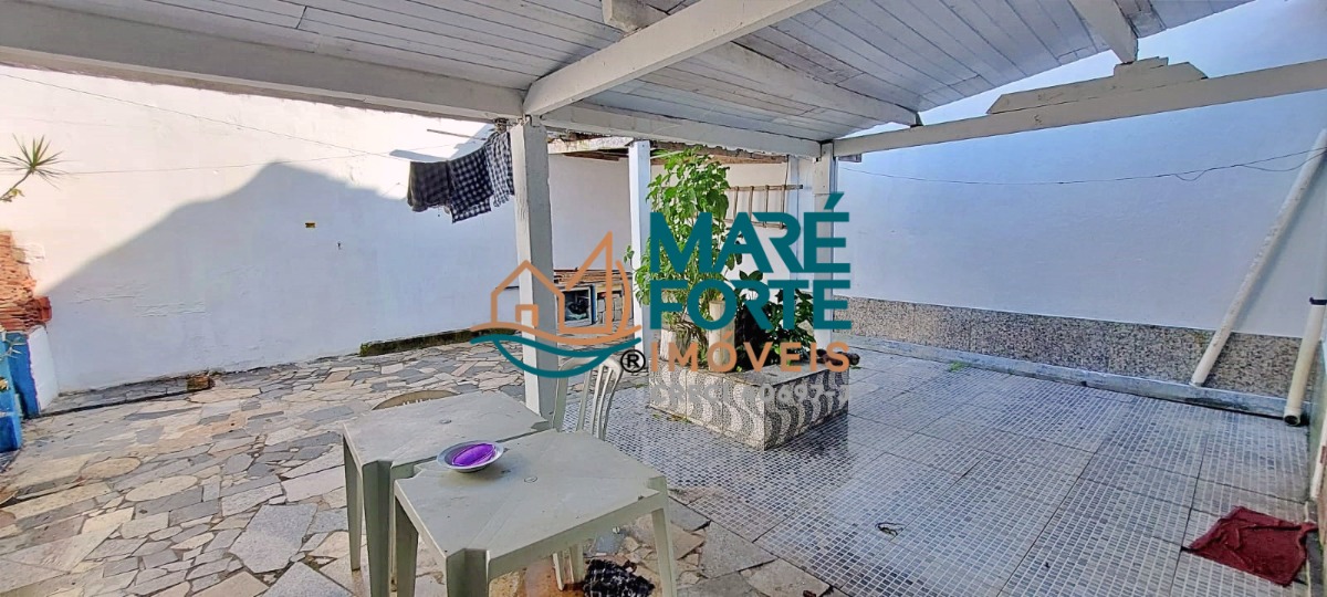 Casa à venda com 3 quartos, 80m² - Foto 25