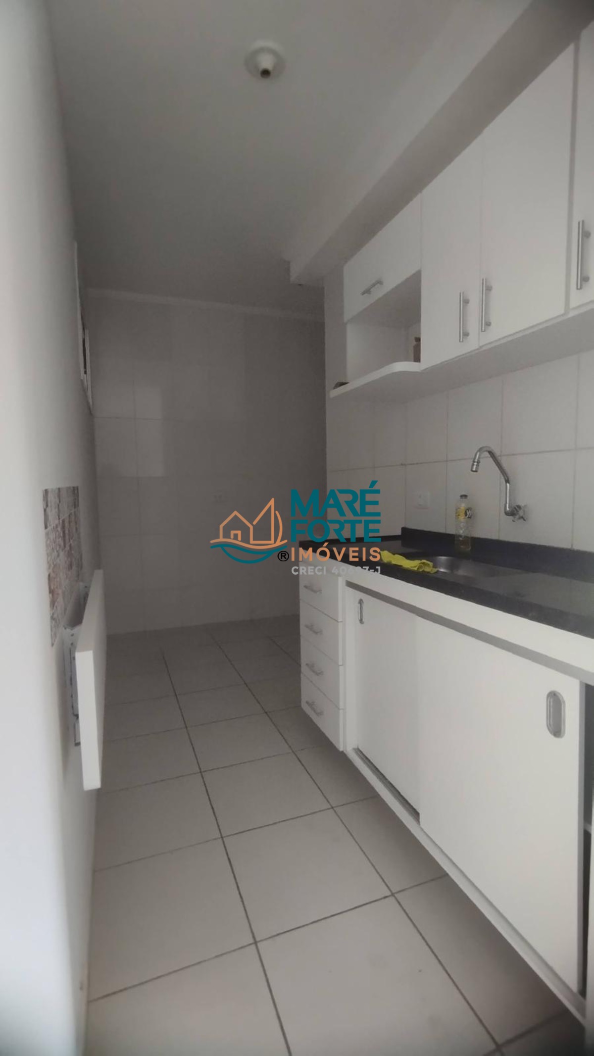 Apartamento à venda com 2 quartos, 47m² - Foto 2