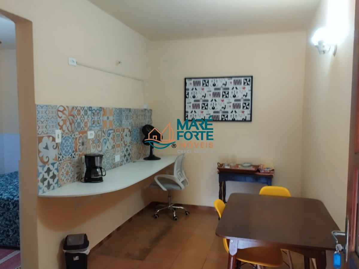 Casa à venda com 3 quartos, 102m² - Foto 2
