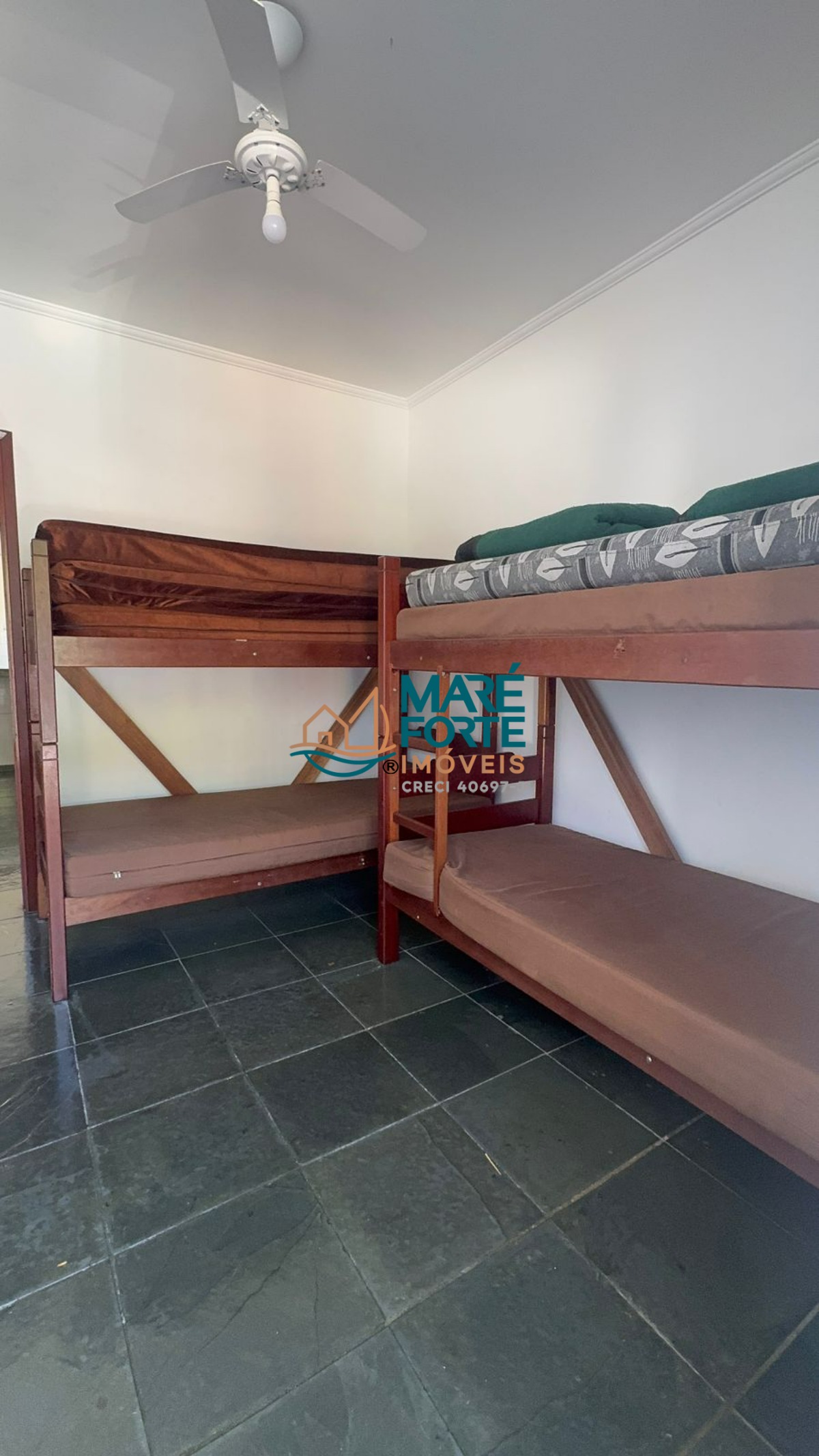 Apartamento à venda com 2 quartos, 60m² - Foto 10