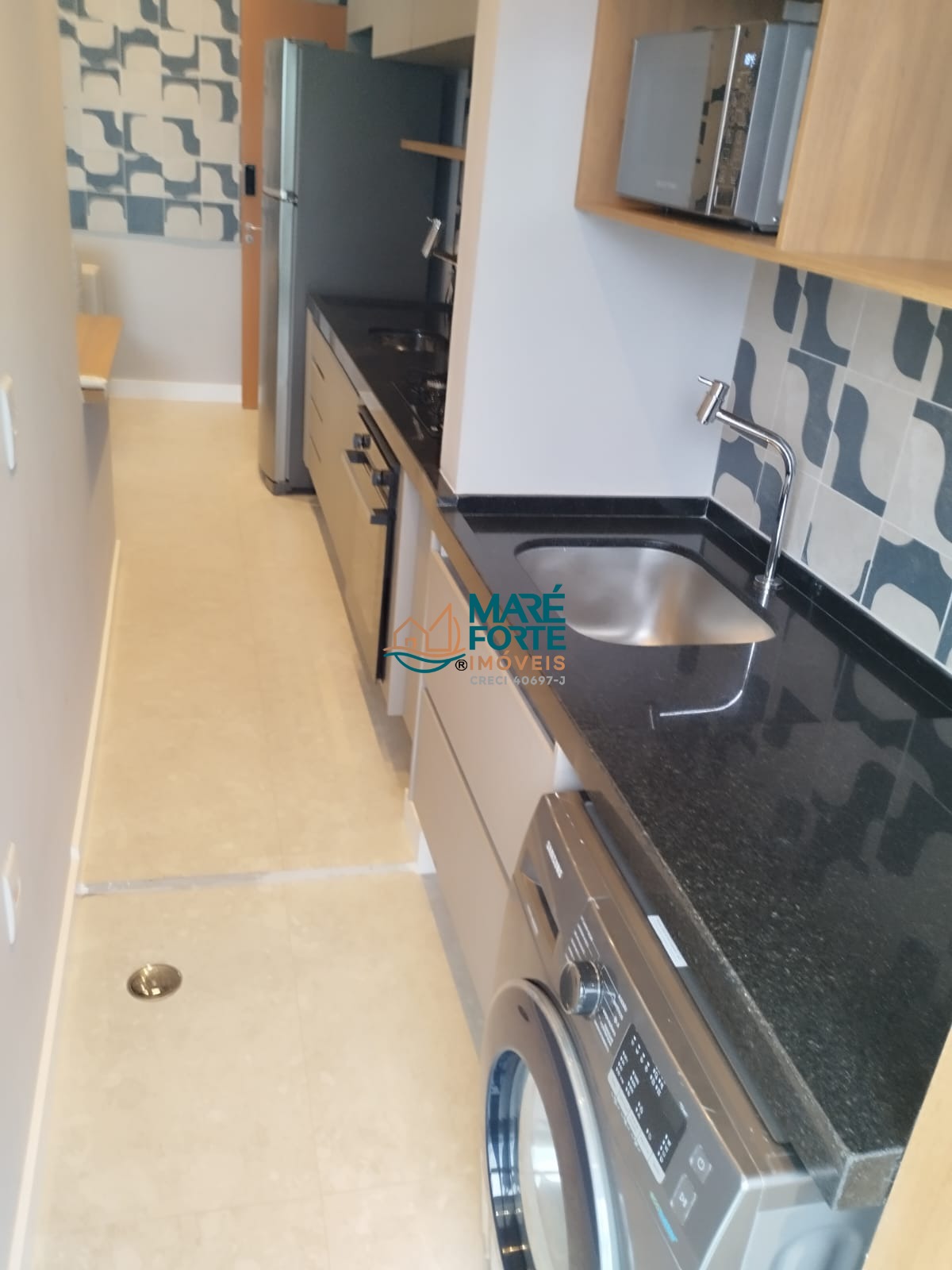 Cobertura à venda com 2 quartos, 69m² - Foto 2