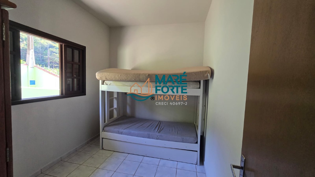 Casa, 3 quartos, 245 m² - Foto 15