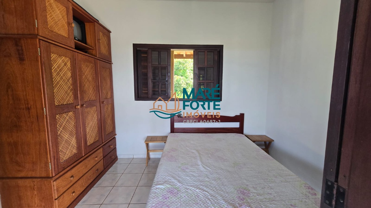 Casa, 3 quartos, 245 m² - Foto 13