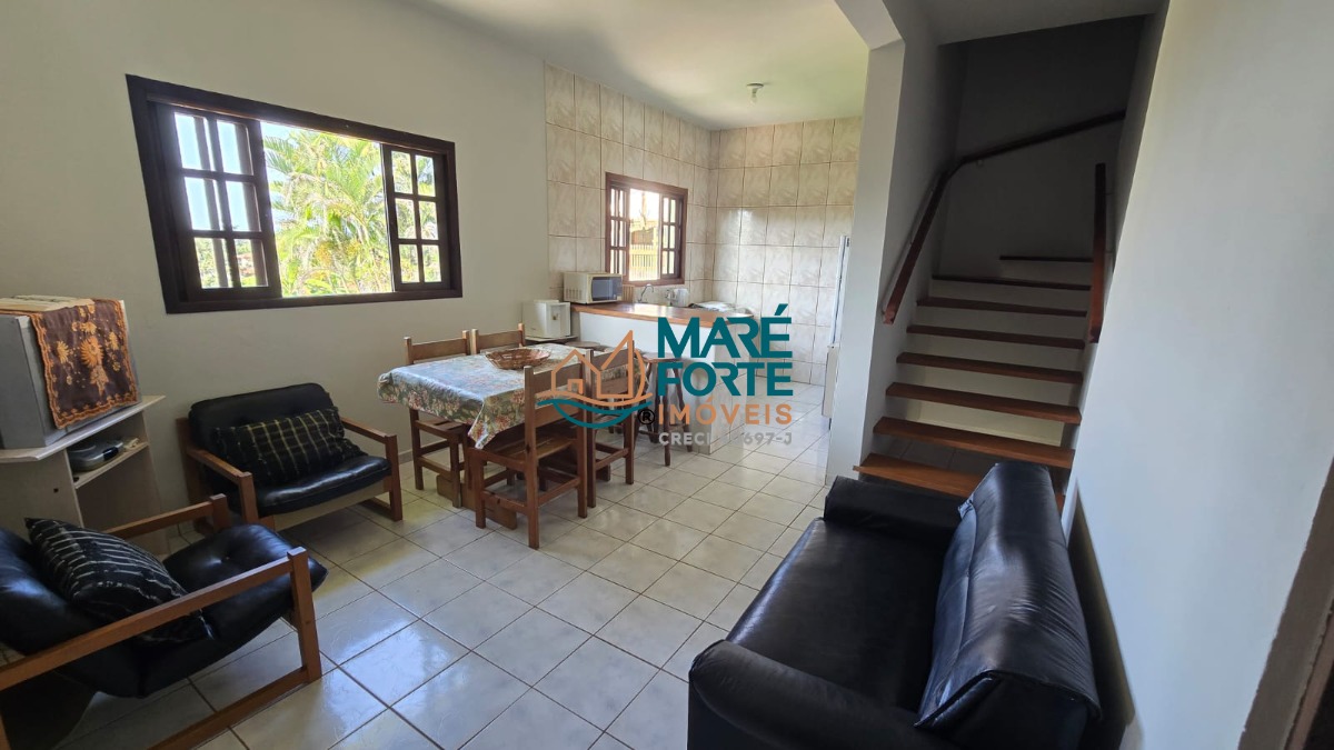 Casa, 3 quartos, 245 m² - Foto 2