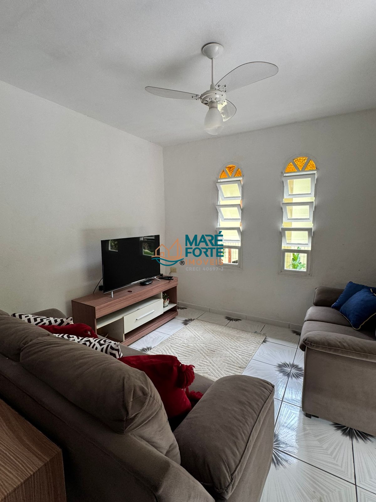 Casa, 3 quartos, 181 m² - Foto 2