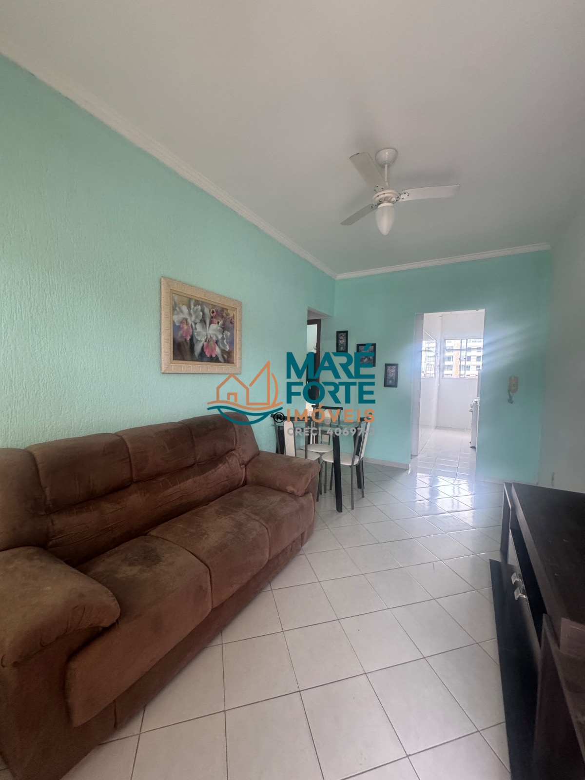 Apartamento mobiliado com dois dormitórios