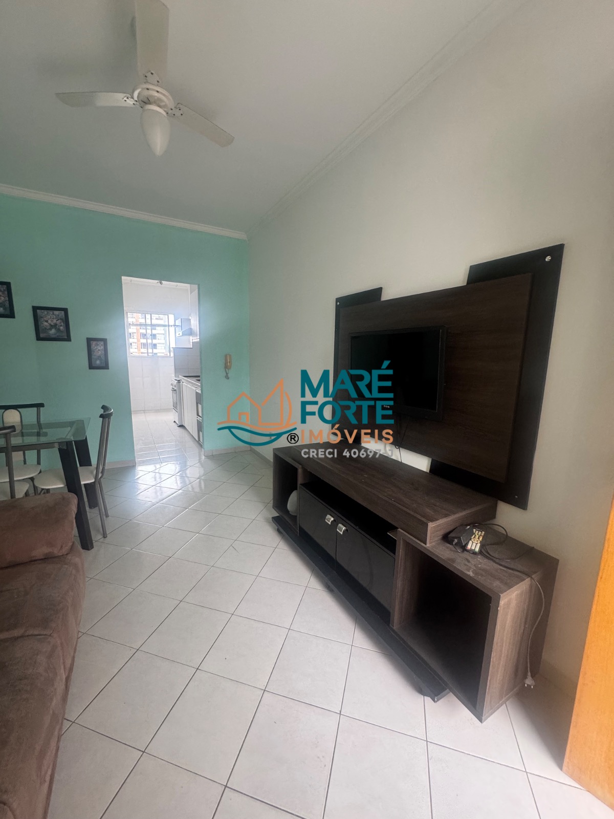 Apartamento mobiliado com dois dormitórios
