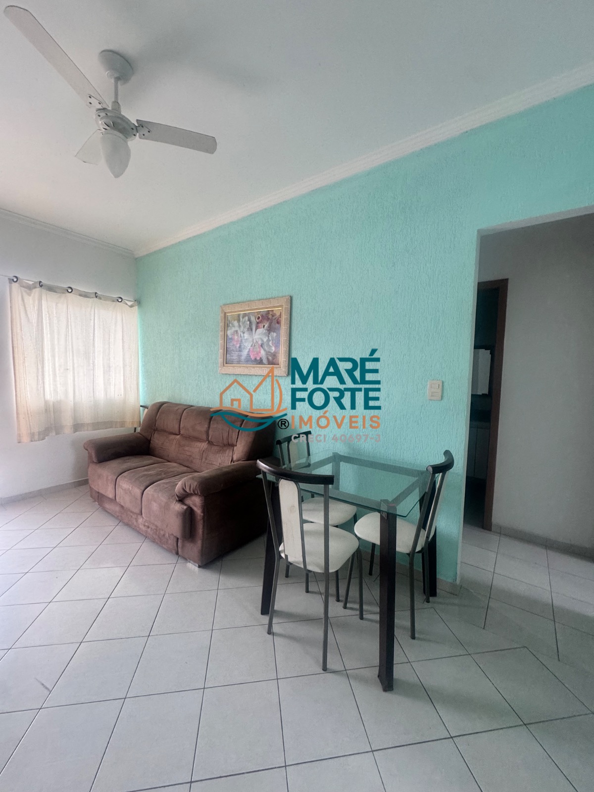 Apartamento mobiliado com dois dormitórios