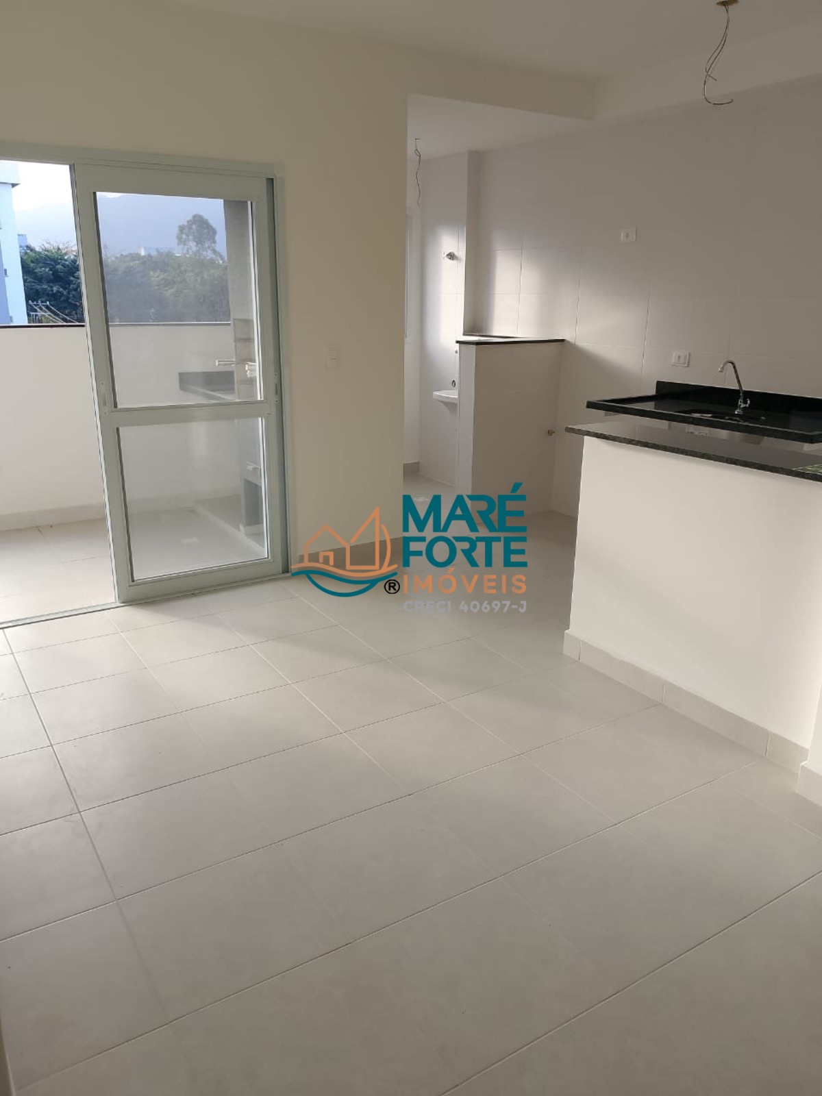 Apartamento novo sol da manhã, 400 metros da orla do Itaguá