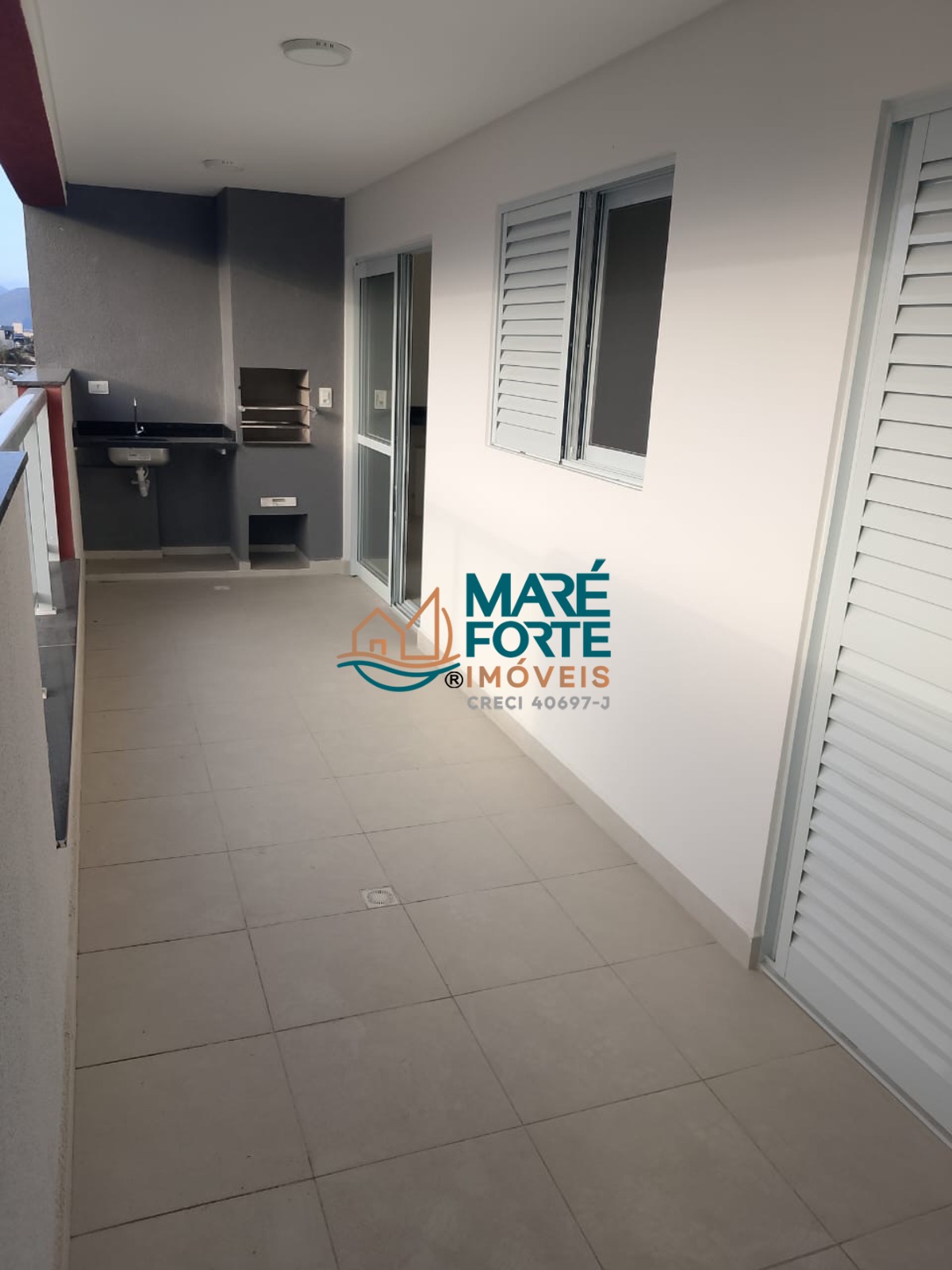 Apartamento novo sol da manhã, 400 metros da orla do Itaguá