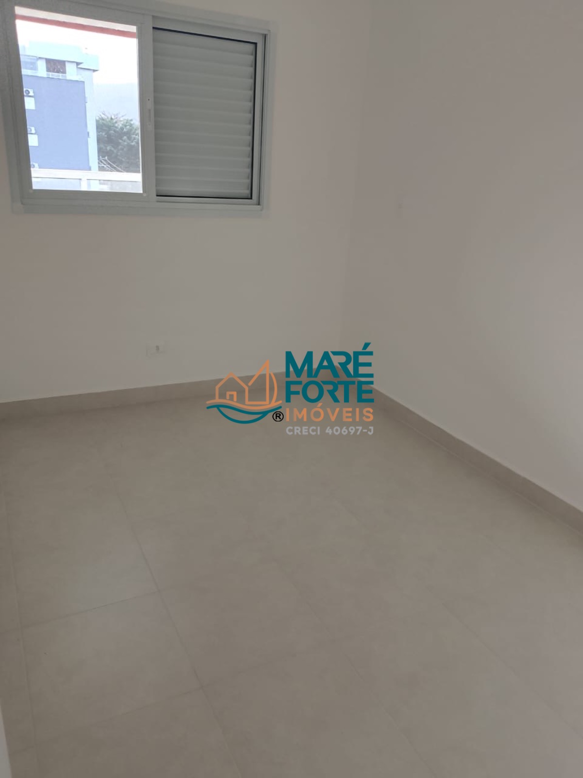 Apartamento novo sol da manhã, 400 metros da orla do Itaguá