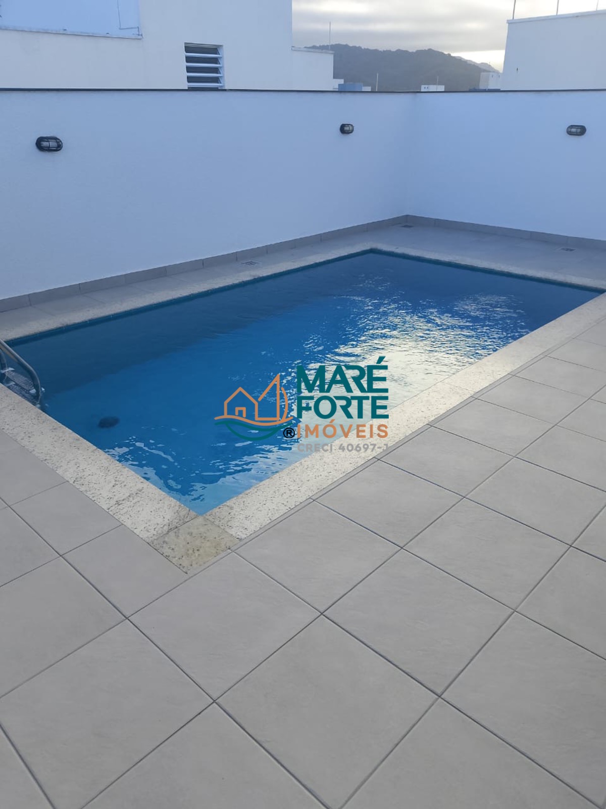 Apartamento novo sol da manhã, 400 metros da orla do Itaguá