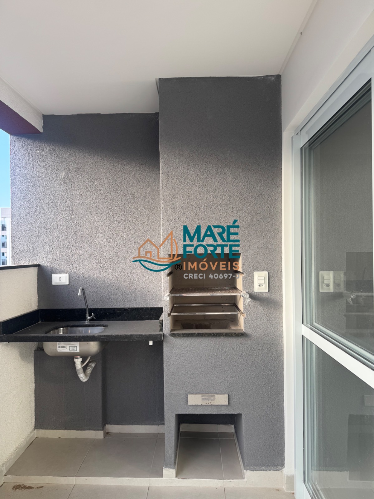 Apartamento novo sol da manhã, 400 metros da orla do Itaguá