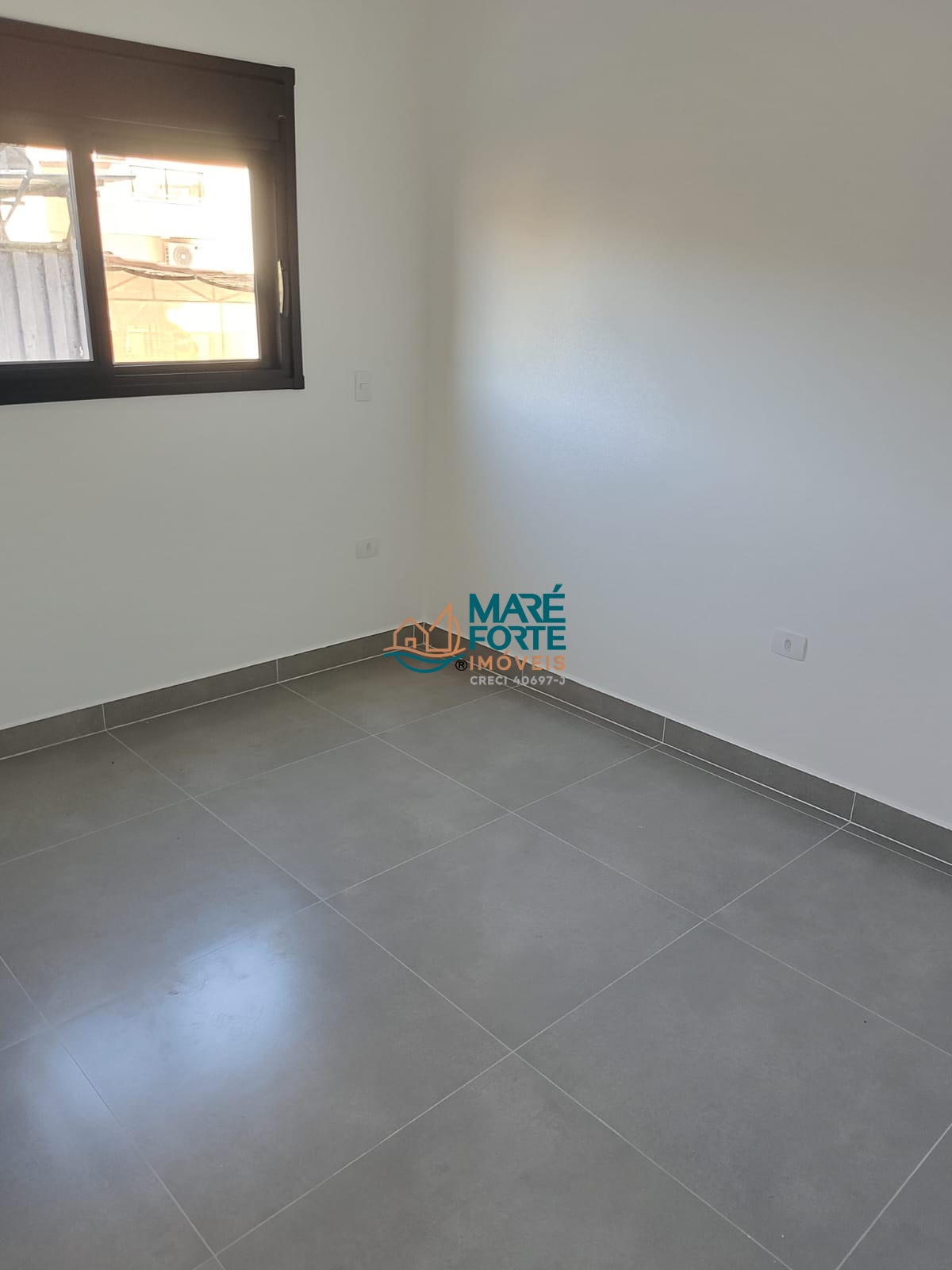 Apartamento recém entregue com 2 suítes!