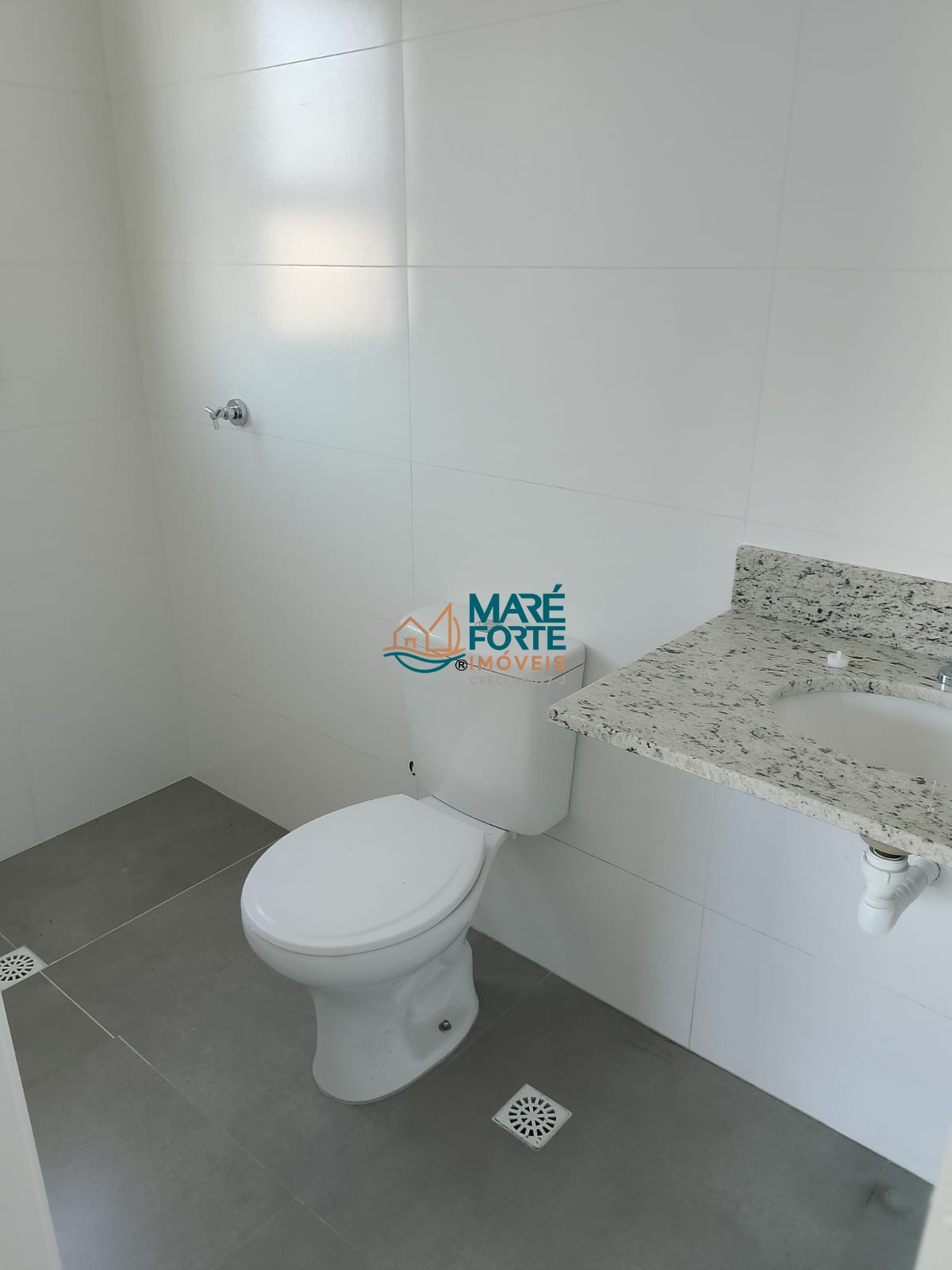 Apartamento recém entregue com 2 suítes!