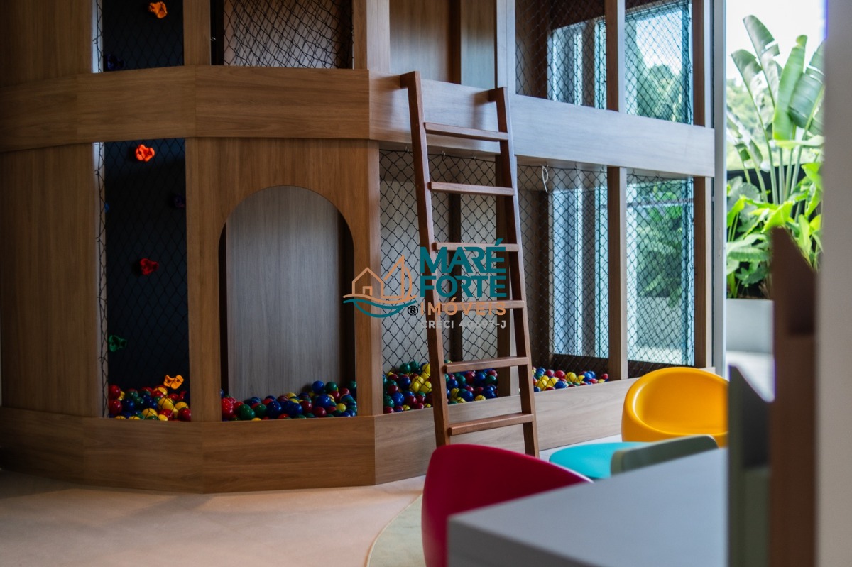 Cobertura, 3 quartos, 254 m² - Foto 35