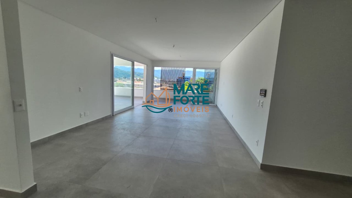 Cobertura, 3 quartos, 254 m² - Foto 2