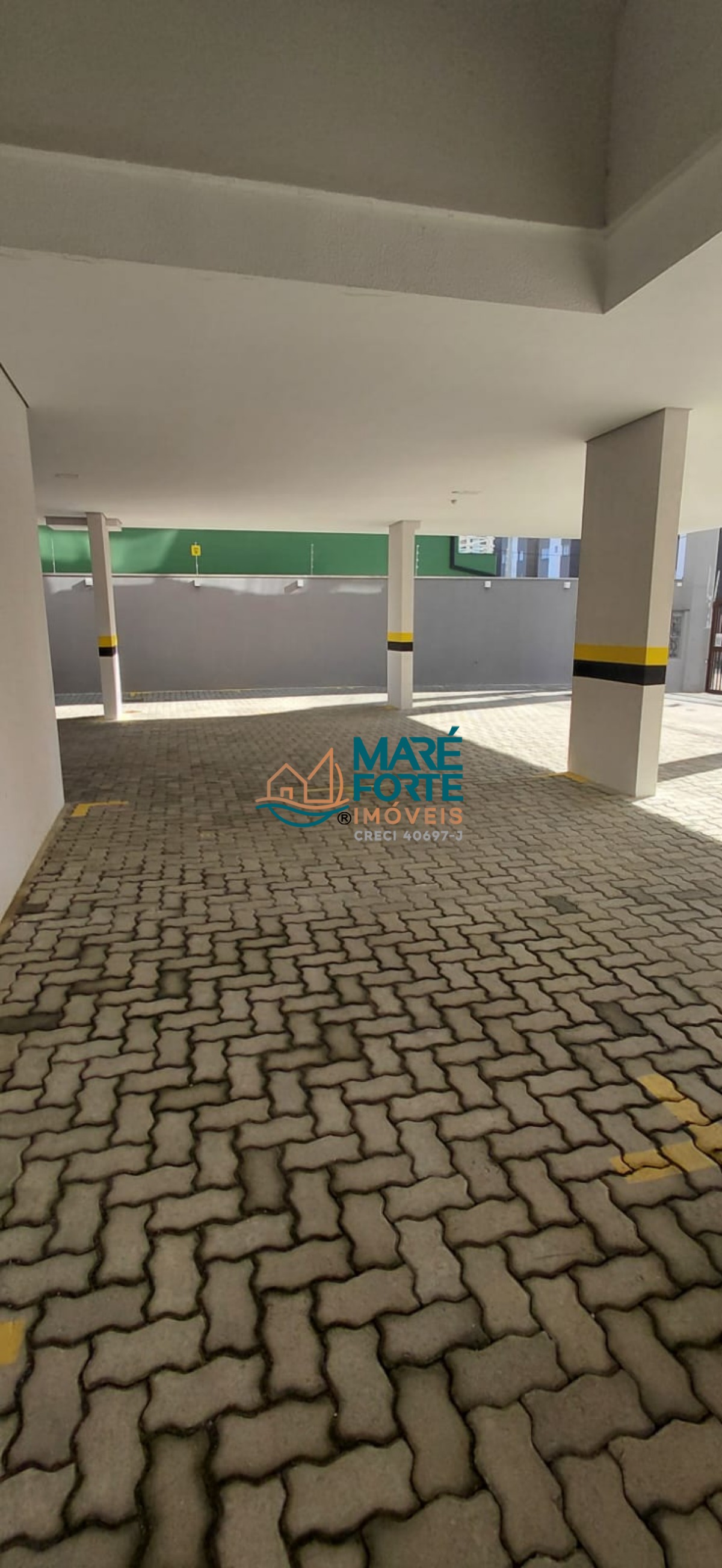 Apartamento novo mobiliado e decorado com ótima iluminação