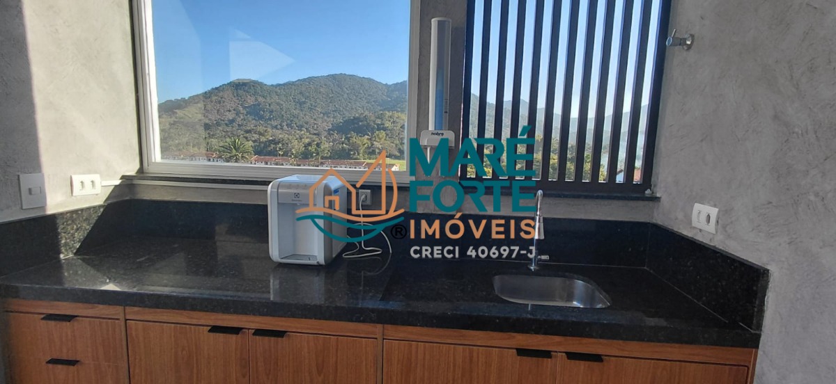 Apartamento novo mobiliado e decorado com ótima iluminação