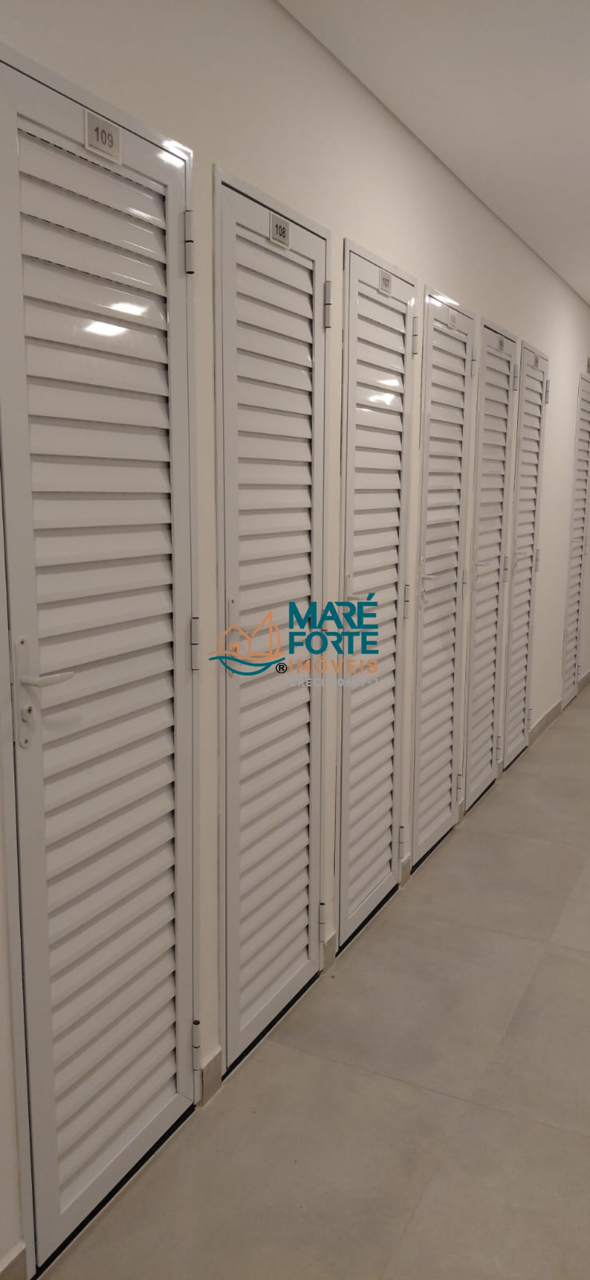 Apartamento novo mobiliado e decorado com ótima iluminação