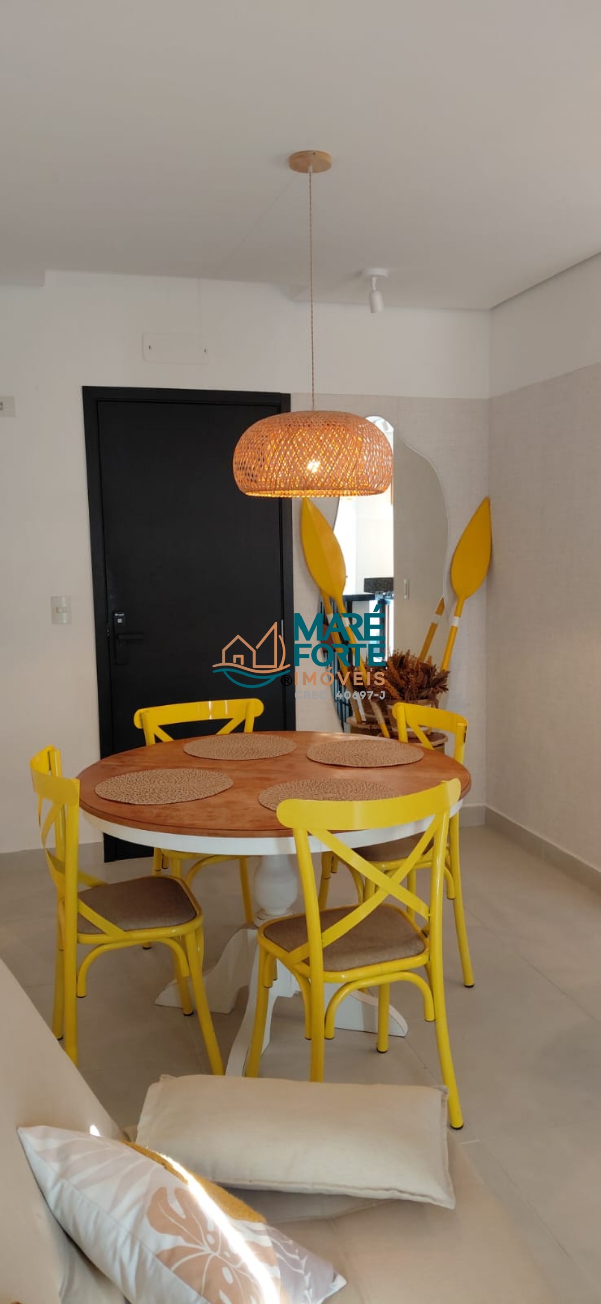 Apartamento novo mobiliado e decorado com ótima iluminação