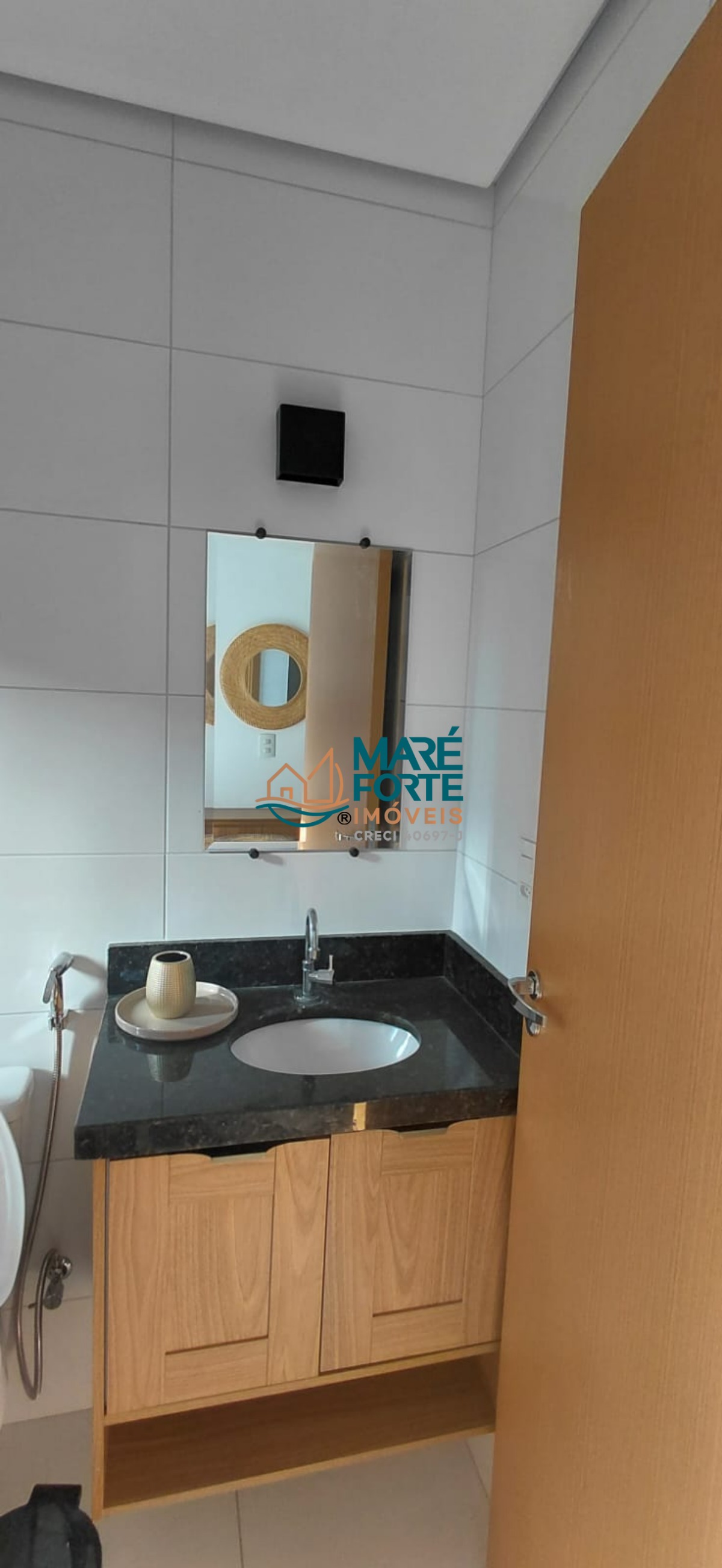 Apartamento novo mobiliado e decorado com ótima iluminação