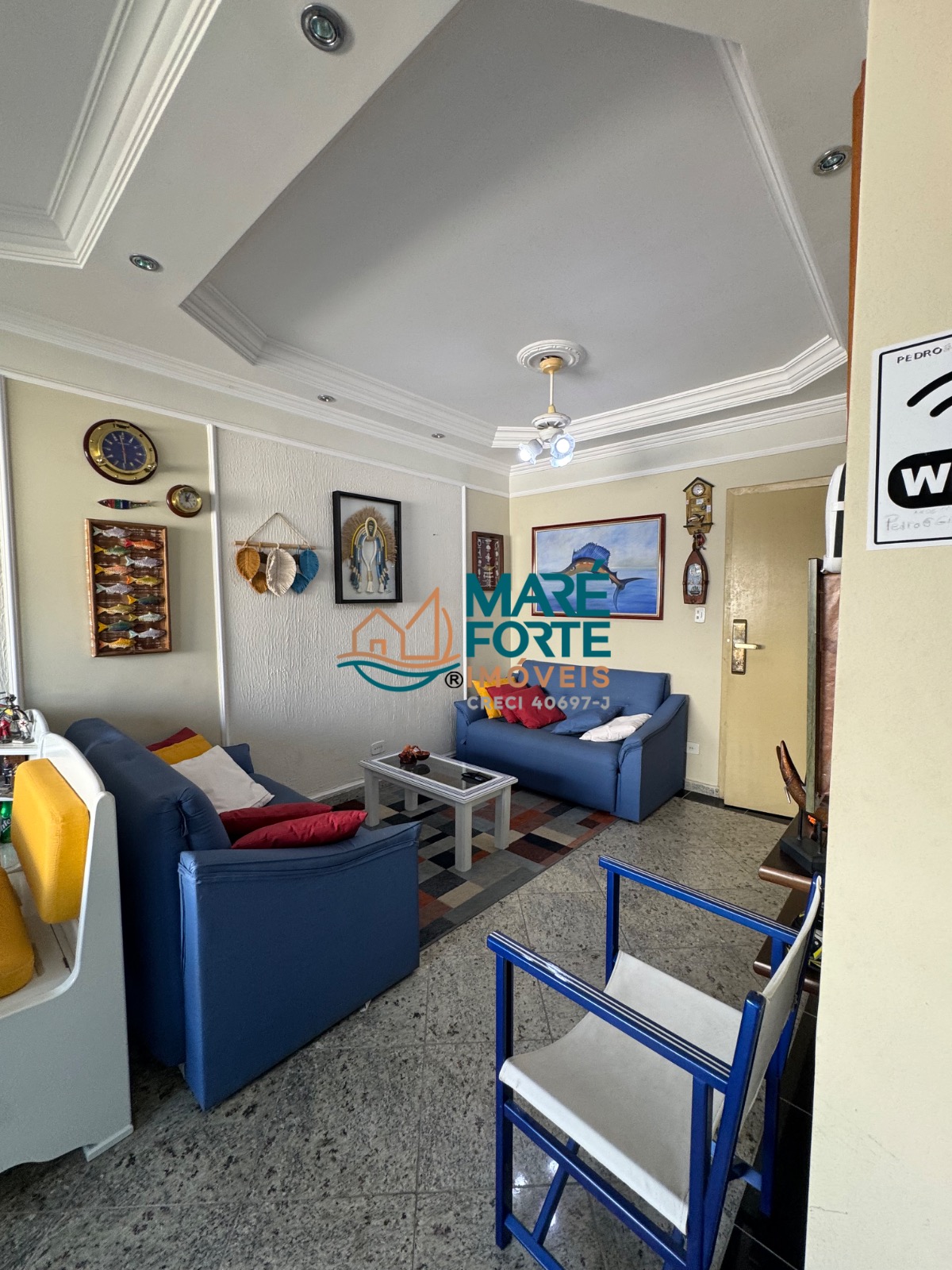 Apartamento mobiliado 1 dormitório frente para a rua