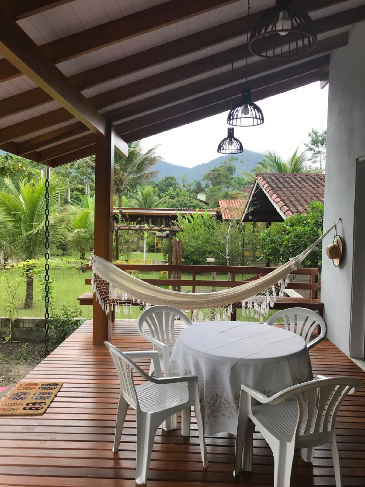 Casa nova à venda na vila da poca praia do ubatumirim