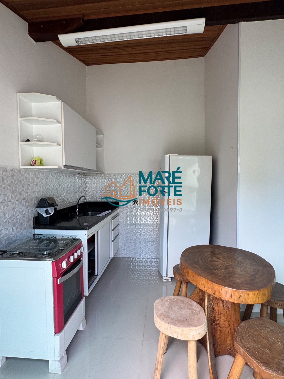 Uma casa linda, espaçosa e pronta para você aproveitar!