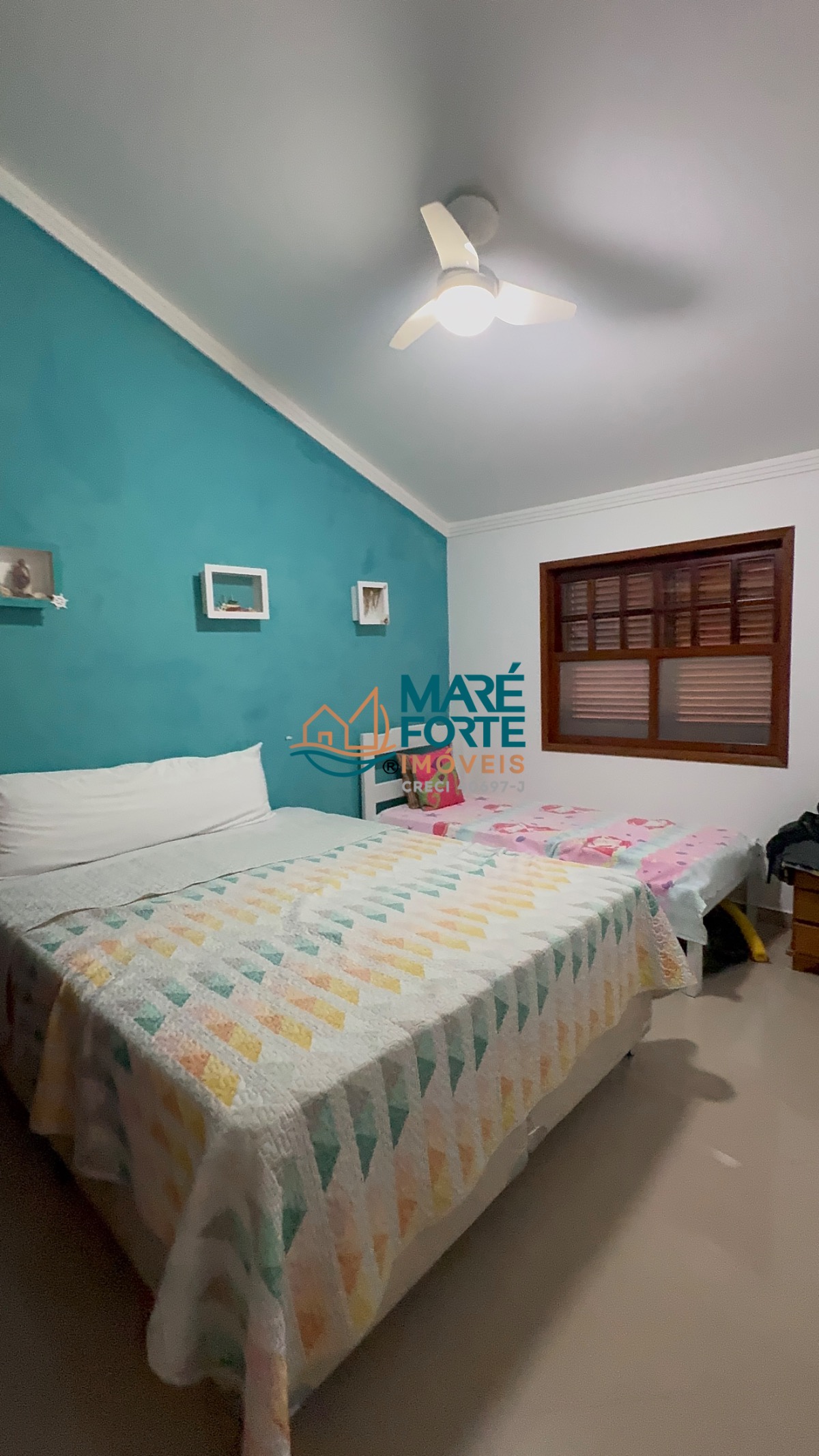 Uma casa linda, espaçosa e pronta para você aproveitar!