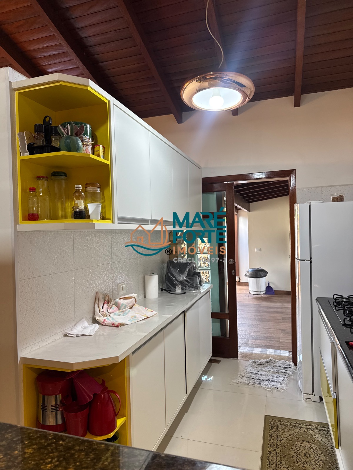 Uma casa linda, espaçosa e pronta para você aproveitar!