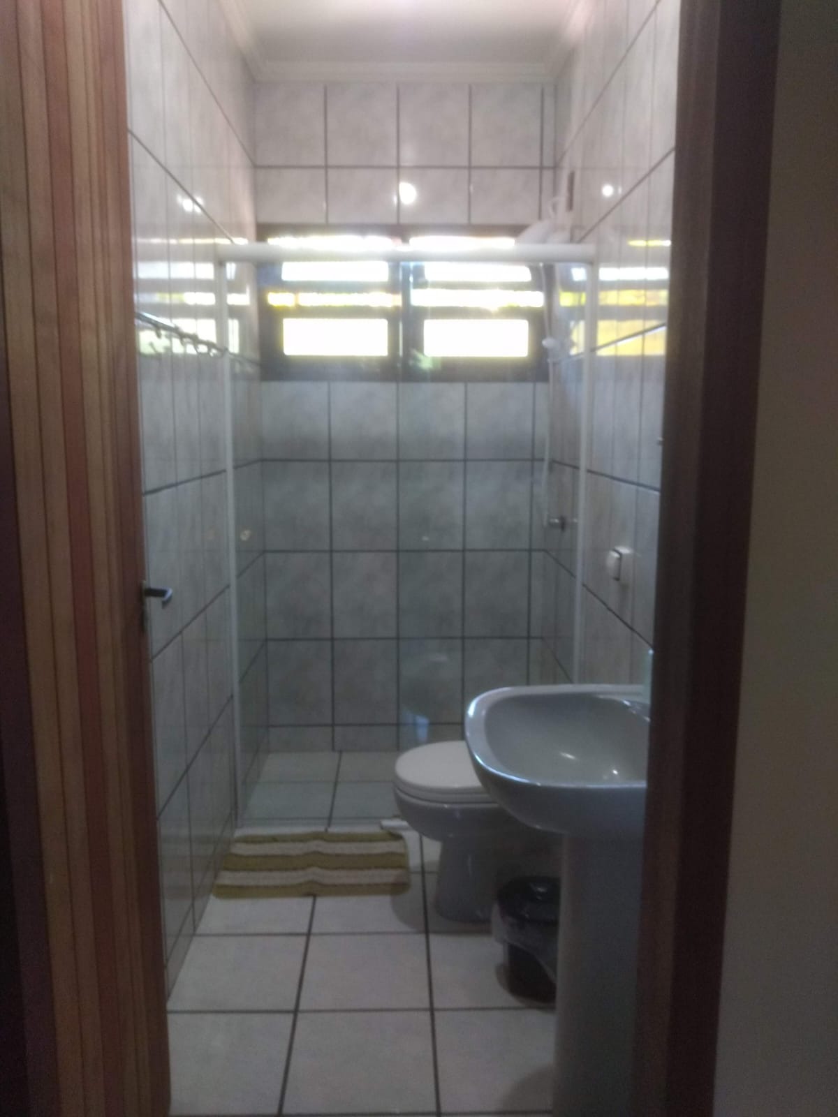 Casa com Piscina a 300m da Praia de Ubatumirim.