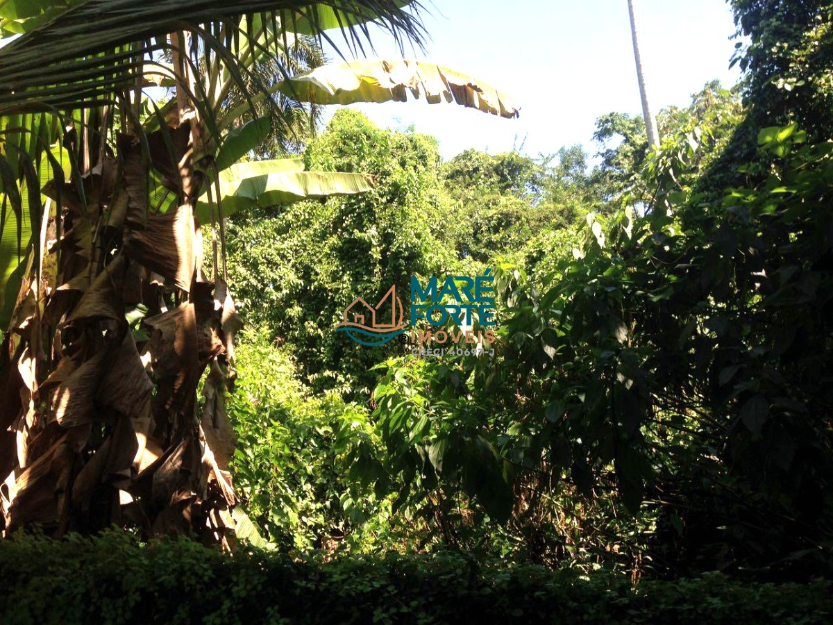 Terreno no condomínio a cerca de 300m da praia (leia o anúncio)