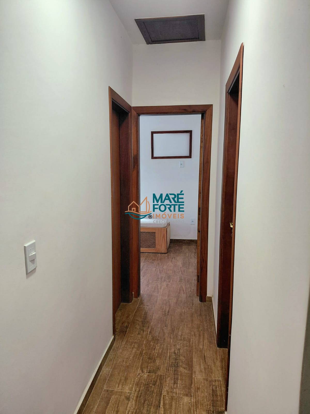 Casa com quintal e varanda gourmet próxima a praia!