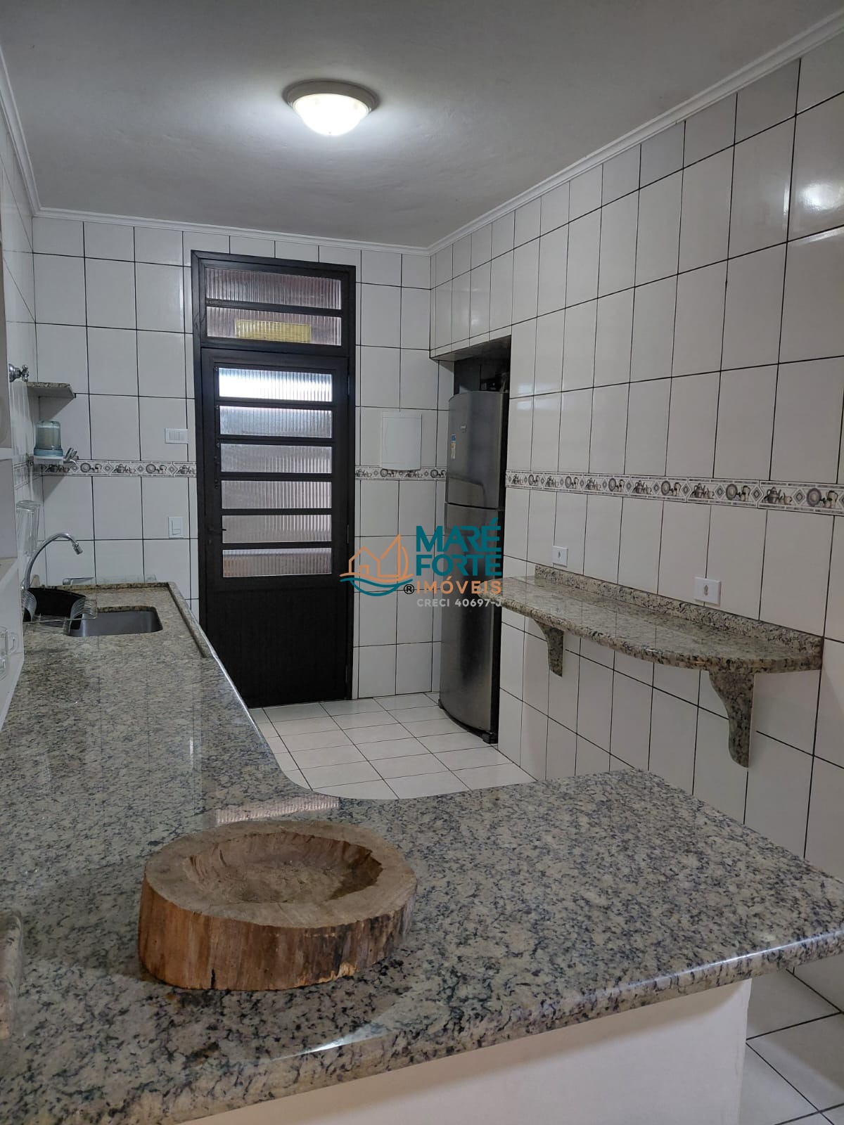Casa com quintal e varanda gourmet próxima a praia!