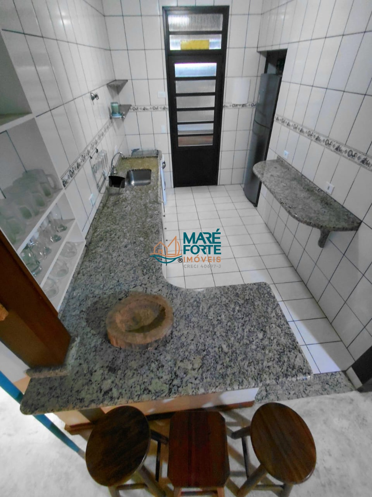 Casa com quintal e varanda gourmet próxima a praia!