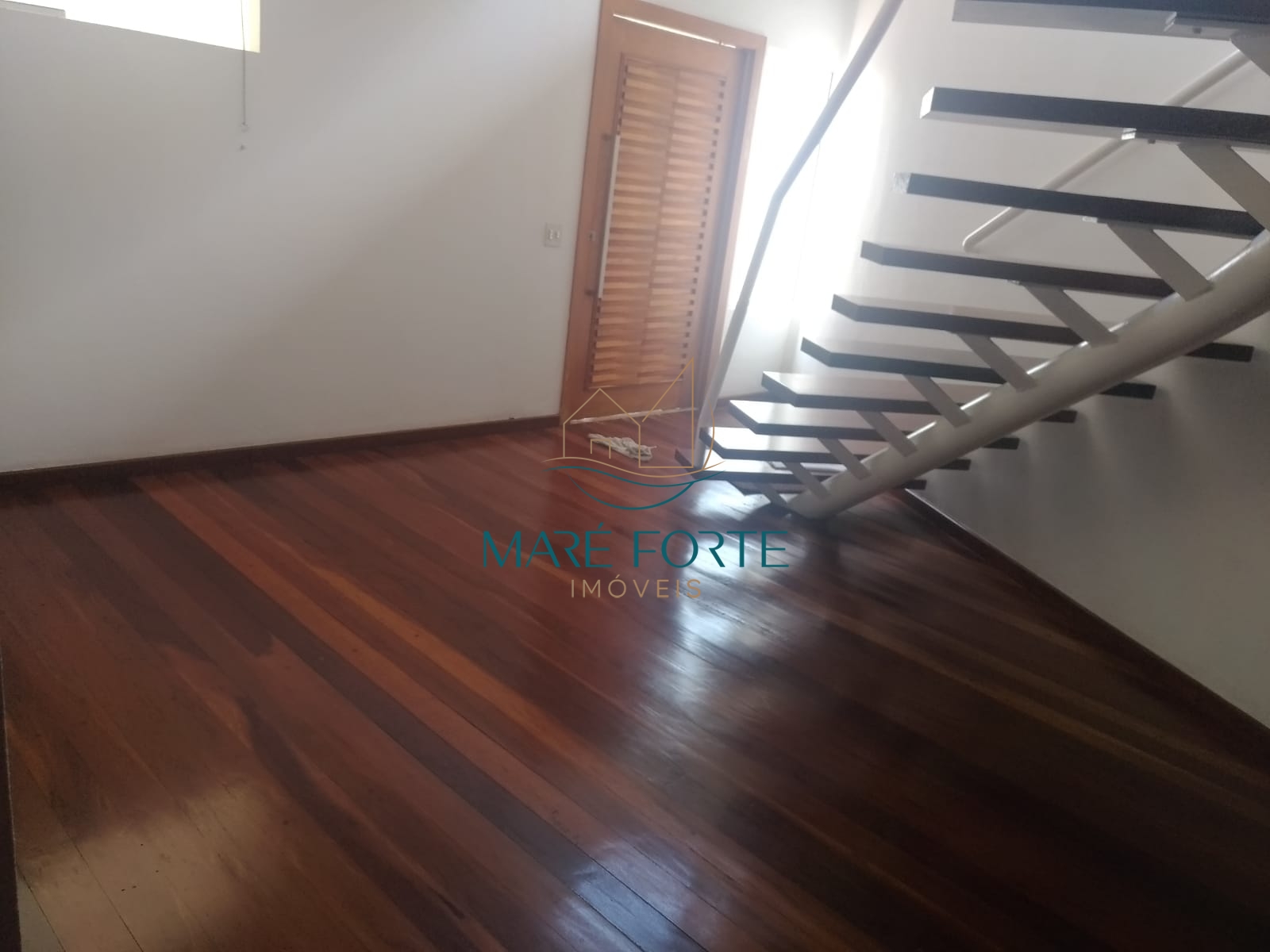 Casa de Condomínio à venda com 6 quartos, 314m² - Foto 26