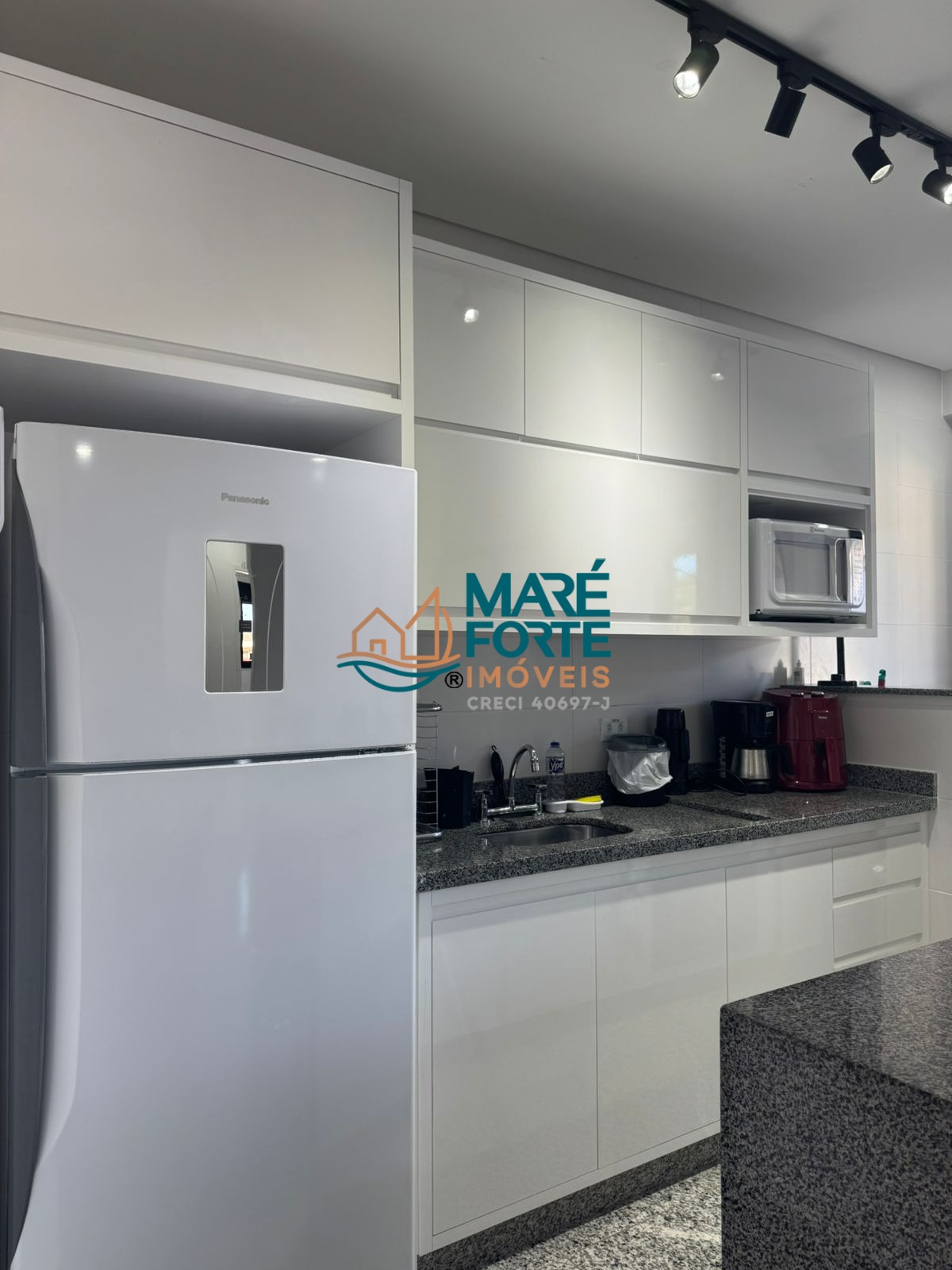 Cobertura à venda com 3 quartos, 99m² - Foto 4