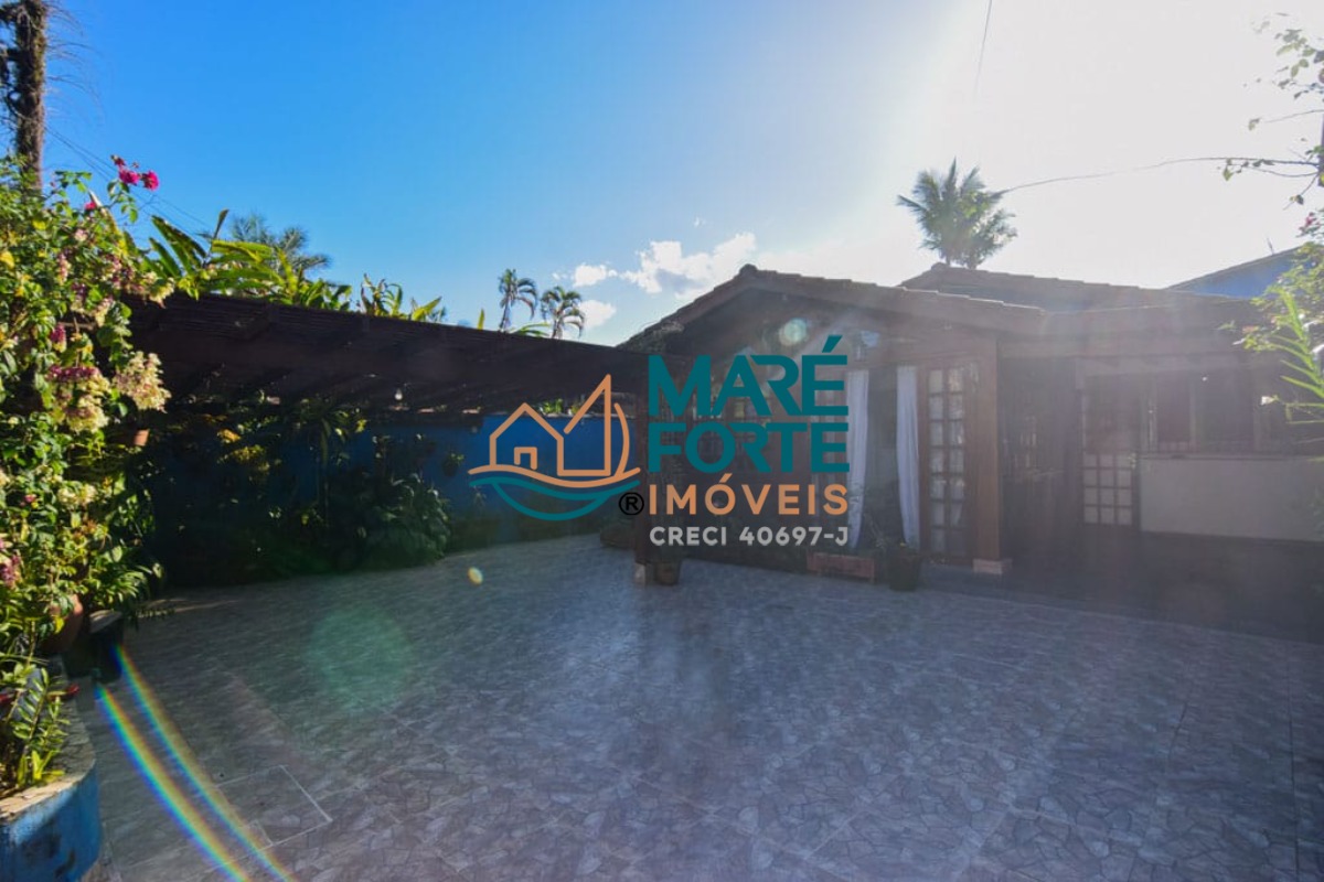 Casa, 7 quartos, 202 m² - Foto 2