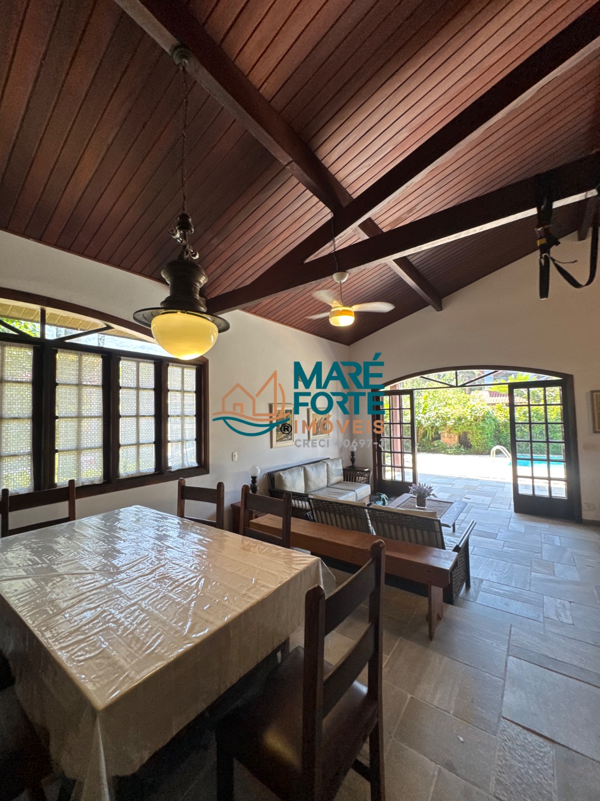 Casa, 6 quartos, 300 m² - Foto 22