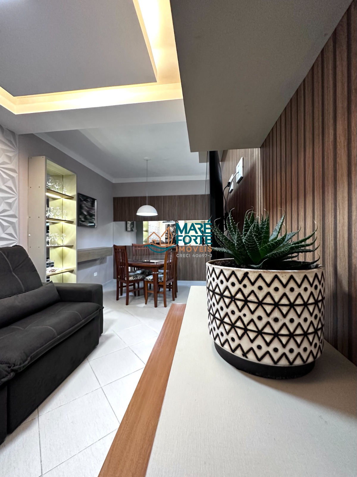 Apartamento, 2 quartos, 75 m² - Foto 1