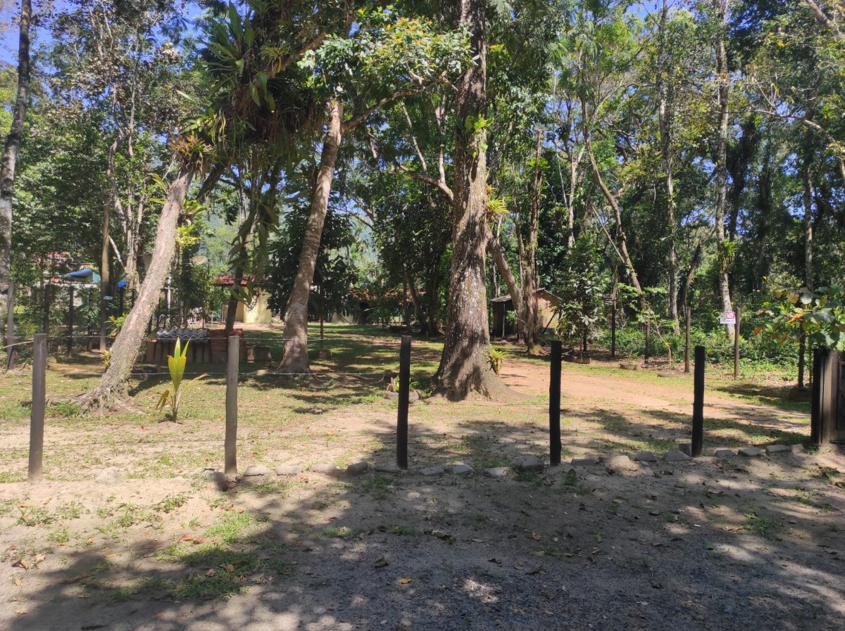 Chácara, 2 quartos, 948 m² - Foto 2