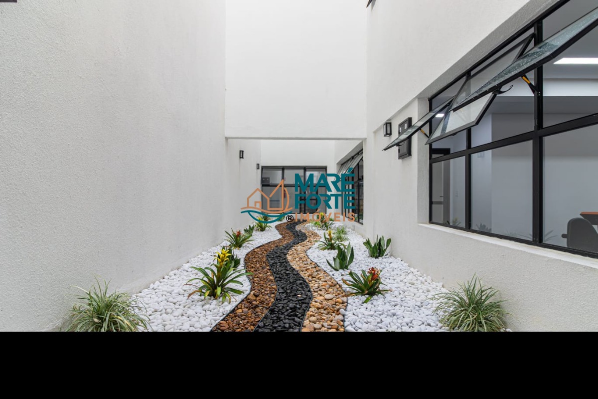 Cobertura recém entregue com 106m² e 3 vagas de garagem!