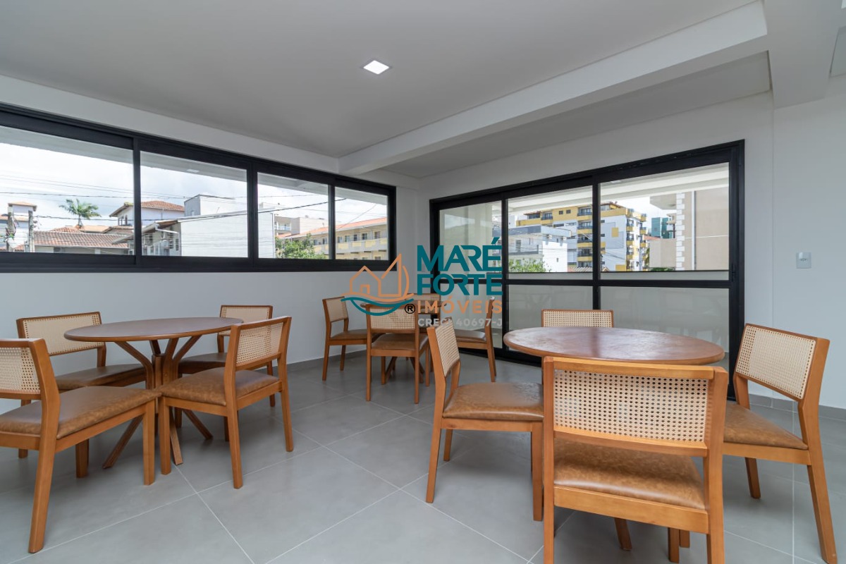 Cobertura recém entregue com 106m² e 3 vagas de garagem!