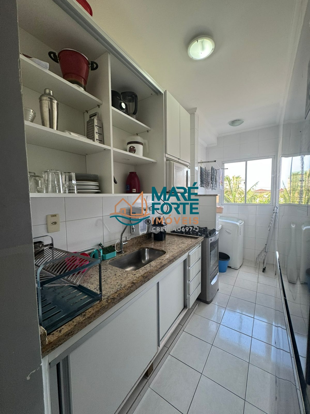 Apartamento todo mobiliado 600 metros da orla do Itaguá